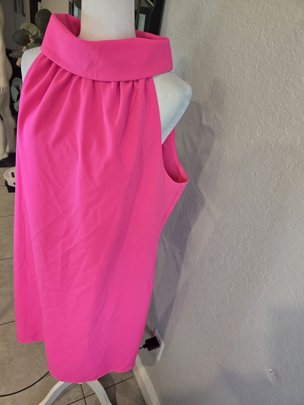 Sail to Sable Women’s Pink hydra cowl Neck Shift Dress Lined Button XL - Picture 5 of 9